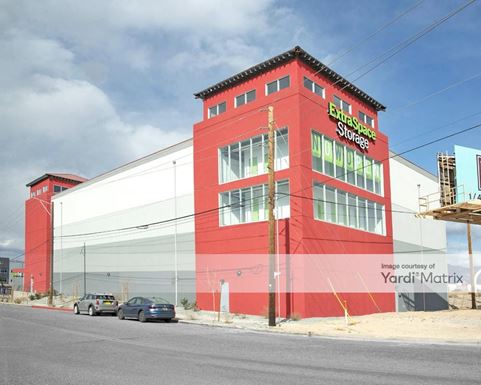 Source URL: https://cdnsc.rentcafe.com/dmslivecafe/3/1362946/1362946-1-2.jpg?width=-1&height=385&quality=80