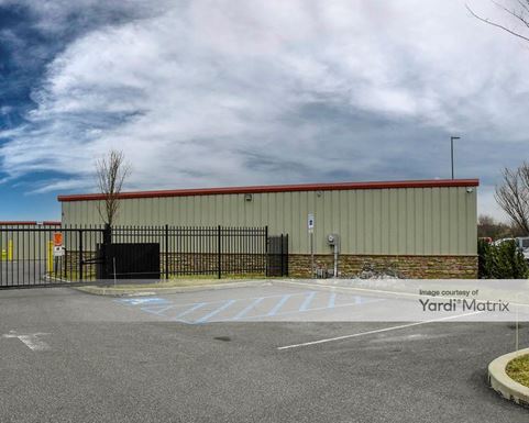 Source URL: https://cdnsc.rentcafe.com/dmslivecafe/3/1362973/1362973-1-3.jpg?width=-1&height=385&quality=80