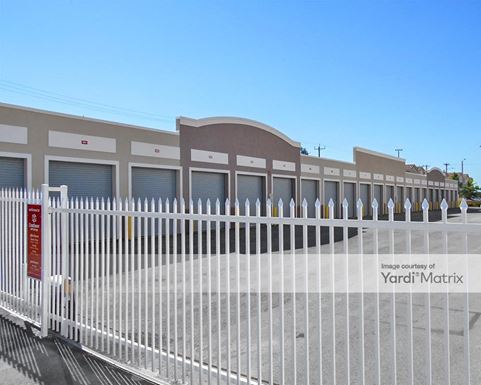 Source URL: https://cdnsc.rentcafe.com/dmslivecafe/3/1372672/1372672-1-4.jpg?width=-1&height=385&quality=80