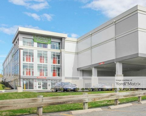 Source URL: https://cdnsc.rentcafe.com/dmslivecafe/3/1372678/1372678-1-3.jpg?width=-1&height=385&quality=80