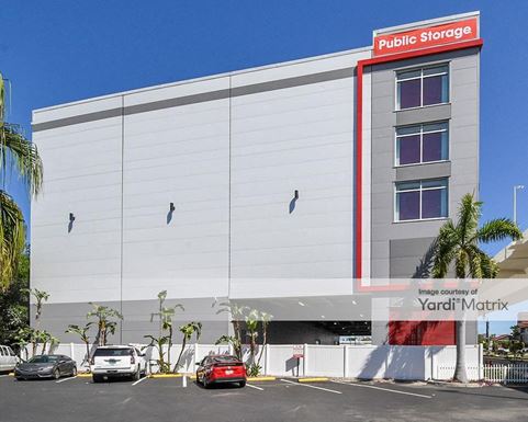 Source URL: https://cdnsc.rentcafe.com/dmslivecafe/3/1372681/1372681-1-4.jpg?width=-1&height=385&quality=80