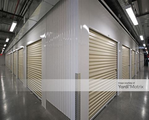 Source URL: https://cdnsc.rentcafe.com/dmslivecafe/3/1372697/1372697-1-4.jpg?width=-1&height=385&quality=80