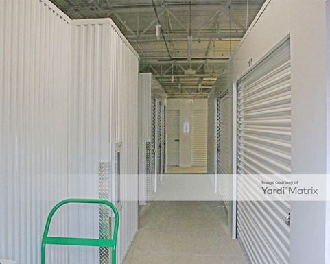 Source URL: https://cdnsc.rentcafe.com/dmslivecafe/3/1372698/1372698-1-3.jpg?width=-1&height=385&quality=80