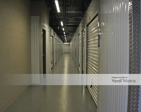 Source URL: https://cdnsc.rentcafe.com/dmslivecafe/3/1380994/1380994-1-5.jpg?width=-1&height=385&quality=80