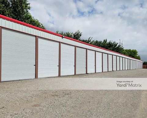 Source URL: https://cdnsc.rentcafe.com/dmslivecafe/3/1380998/1380998-1-5.jpg?width=-1&height=385&quality=80