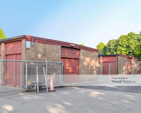 Source URL: https://cdnsc.rentcafe.com/dmslivecafe/3/1381000/1381000-1-3.jpg?width=-1&height=385&quality=80