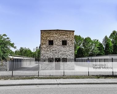 Storage Units for Rent available at 1675 Cedar Creek Road, Fayetteville, NC 28312