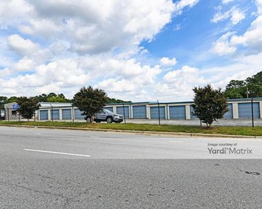 Storage Units for Rent available at 1630 Mcarthur Road, Fayetteville, NC 28311