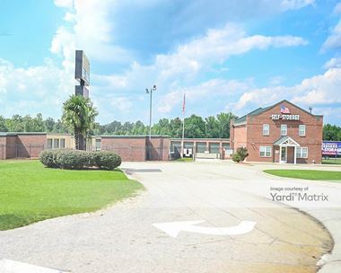 Storage Units for Rent available at 9875 Fayetteville Road, Raeford, NC 28376