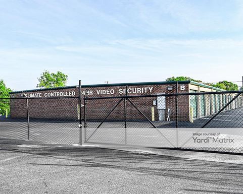 Source URL: https://cdnsc.rentcafe.com/dmslivecafe/3/1407932/1407932-1-3.jpg?width=-1&height=385&quality=80