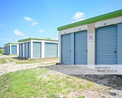 Source URL: https://cdnsc.rentcafe.com/dmslivecafe/3/1407943/1407943-1-2.jpg?width=-1&height=385&quality=80