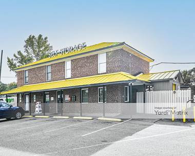 Storage Units for Rent available at 820 South Reilly Road, Fayetteville, NC 28314