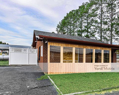 Source URL: https://cdnsc.rentcafe.com/dmslivecafe/3/1407946/1407946-1-2.jpg?width=-1&height=385&quality=80