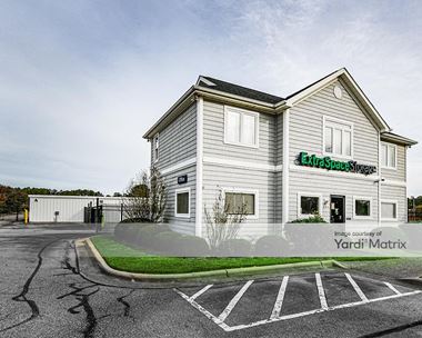 Storage Units for Rent available at 108 Skateway Drive, Fayetteville, NC 28304