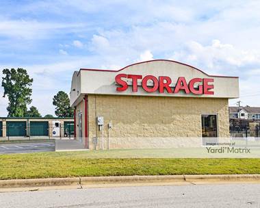 Storage Units for Rent available at 3800 Bragg Blvd, Fayetteville, NC 28303