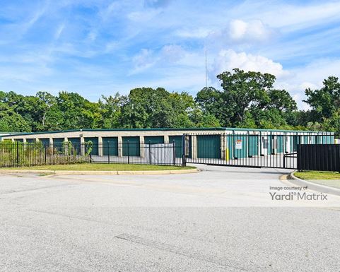 Source URL: https://cdnsc.rentcafe.com/dmslivecafe/3/1407963/1407963-1-3.jpg?width=-1&height=385&quality=80