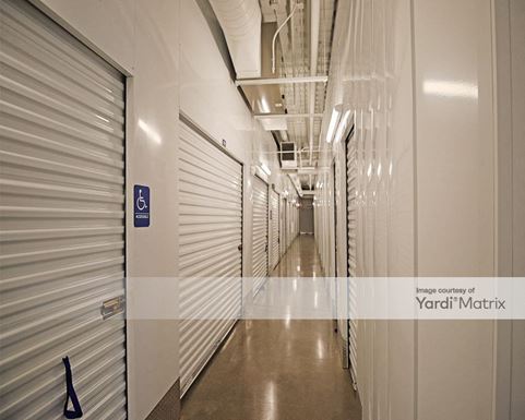 Source URL: https://cdnsc.rentcafe.com/dmslivecafe/3/1407995/1407995-1-3.jpg?width=-1&height=385&quality=80