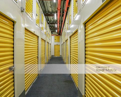 Source URL: https://cdnsc.rentcafe.com/dmslivecafe/3/1407996/1407996-1-5.jpg?width=-1&height=385&quality=80