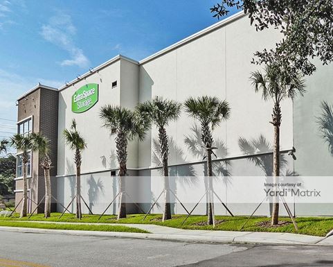 Source URL: https://cdnsc.rentcafe.com/dmslivecafe/3/1408016/1408016-1-5.jpg?width=-1&height=385&quality=80