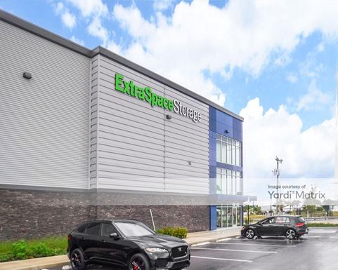 Source URL: https://cdnsc.rentcafe.com/dmslivecafe/3/1408056/1408056-1-4.jpg?width=-1&height=385&quality=80