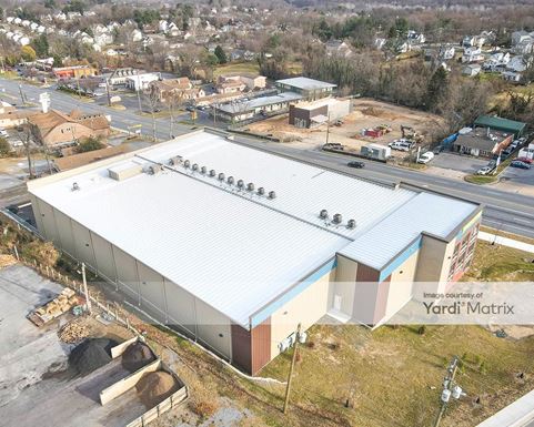 Source URL: https://cdnsc.rentcafe.com/dmslivecafe/3/1408068/1408068-1-5.jpg?width=-1&height=385&quality=80