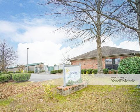 Source URL: https://cdnsc.rentcafe.com/dmslivecafe/3/1408087/1408087-1-2.jpg?width=-1&height=385&quality=80