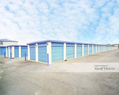 Source URL: https://cdnsc.rentcafe.com/dmslivecafe/3/1408088/1408088-1-3.jpg?width=-1&height=385&quality=80