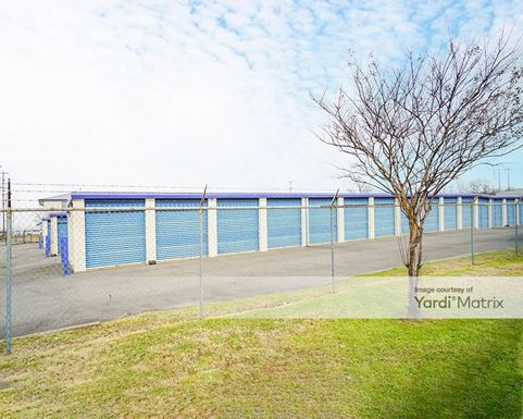 Source URL: https://cdnsc.rentcafe.com/dmslivecafe/3/1408088/1408088-1-4.jpg?width=-1&height=385&quality=80