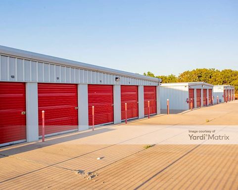 Source URL: https://cdnsc.rentcafe.com/dmslivecafe/3/1408107/1408107-1-2.jpg?width=-1&height=385&quality=80