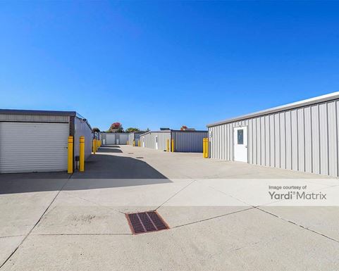 Source URL: https://cdnsc.rentcafe.com/dmslivecafe/3/1408113/1408113-1-2.jpg?width=-1&height=385&quality=80