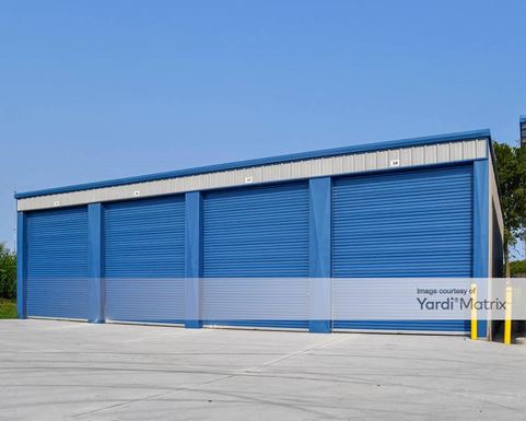 Source URL: https://cdnsc.rentcafe.com/dmslivecafe/3/1419363/1419363-1-2.jpg?width=-1&height=385&quality=80