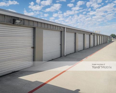 Source URL: https://cdnsc.rentcafe.com/dmslivecafe/3/1419387/1419387-1-4.jpg?width=-1&height=385&quality=80