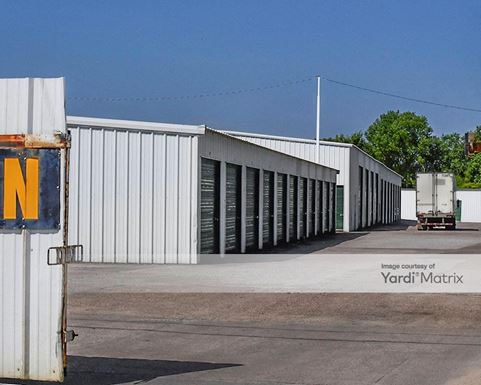 Source URL: https://cdnsc.rentcafe.com/dmslivecafe/3/1419398/1419398-1-2.jpg?width=-1&height=385&quality=80