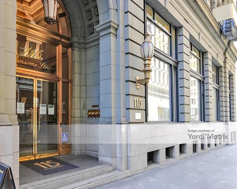 Source URL: https://cdnsc.rentcafe.com/dmslivecafe/3/1419401/1419401-1-5.jpg?width=-1&height=385&quality=80