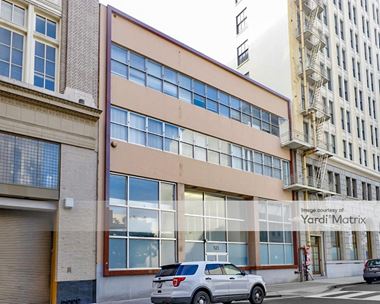 Storage Units for Rent available at 521 16th Street, Oakland, CA 94612