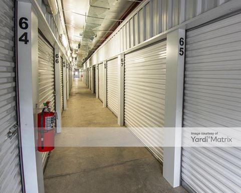 Source URL: https://cdnsc.rentcafe.com/dmslivecafe/3/1419404/1419404-1-5.jpg?width=-1&height=385&quality=80