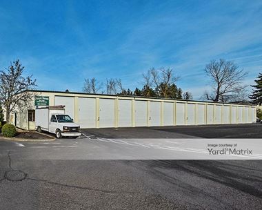 Storage Units for Rent available at 1380 SE 3rd Avenue, Canby, OR 97013