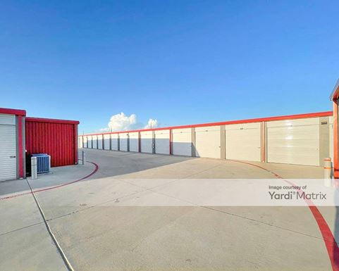 Source URL: https://cdnsc.rentcafe.com/dmslivecafe/3/1419421/1419421-1-5.jpg?width=-1&height=385&quality=80