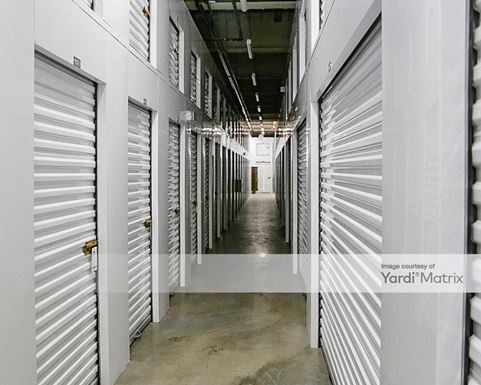 Source URL: https://cdnsc.rentcafe.com/dmslivecafe/3/1437350/1437350-1-6.jpg?width=-1&height=385&quality=80