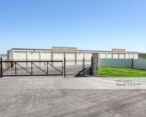 Source URL: https://cdnsc.rentcafe.com/dmslivecafe/3/1437359/1437359-1-4.jpg?width=-1&height=385&quality=80