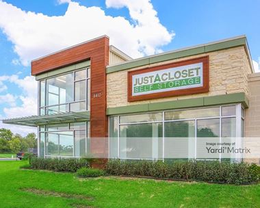 Storage Units for Rent available at 8412 North 10th Street, McAllen, TX 78504