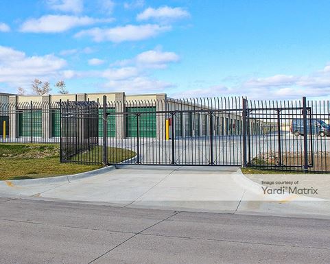 Source URL: https://cdnsc.rentcafe.com/dmslivecafe/3/1437372/1437372-1-2.jpg?width=-1&height=385&quality=80