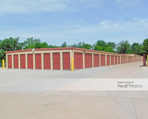 Source URL: https://cdnsc.rentcafe.com/dmslivecafe/3/1437418/1437418-1-2.jpg?width=-1&height=385&quality=80