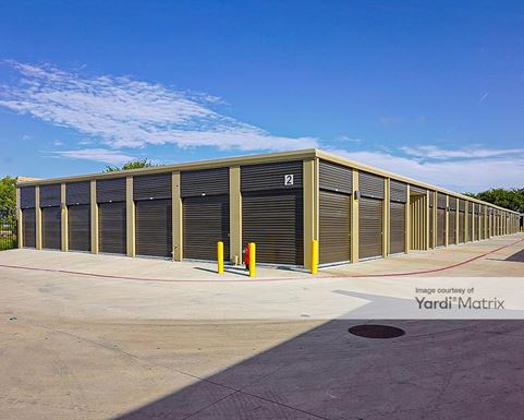 Source URL: https://cdnsc.rentcafe.com/dmslivecafe/3/1455286/1455286-1-5.jpg?width=-1&height=385&quality=80