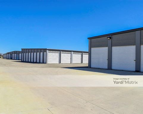 Source URL: https://cdnsc.rentcafe.com/dmslivecafe/3/1455308/1455308-1-2.jpg?width=-1&height=385&quality=80