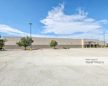 Storage Units for Rent available at 12420 US Hwy 71, Grandview, MO 64030