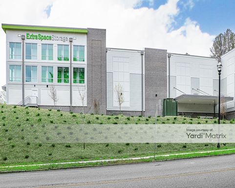 Source URL: https://cdnsc.rentcafe.com/dmslivecafe/3/1469276/1469276-1-4.jpg?width=-1&height=385&quality=80