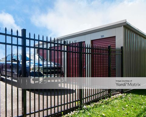 Source URL: https://cdnsc.rentcafe.com/dmslivecafe/3/1469285/1469285-1-4.jpg?width=-1&height=385&quality=80