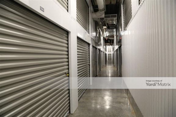 Source URL: https://cdnsc.rentcafe.com/dmslivecafe/3/1494970/1494970-1-4.jpg?width=-1&height=385&quality=80