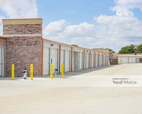 Source URL: https://cdnsc.rentcafe.com/dmslivecafe/3/1510196/1510196-1-4.jpg?width=-1&height=385&quality=80